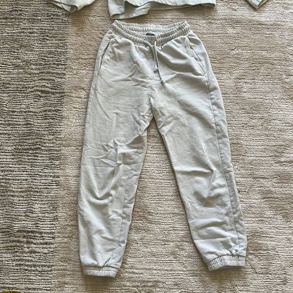 Zara lounge set - Picture 3 of 7